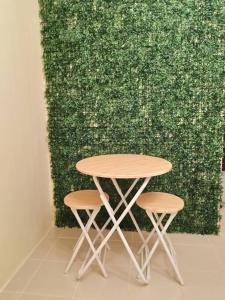 Urban Deca Homes Manila - near Ugbo!