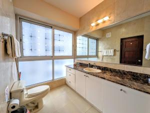 Yc 2301-B l Habitacion en av Balboa