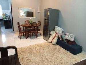 Ria Homestay & kolam