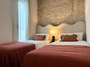 Redes Royale Apartments by Misterhost