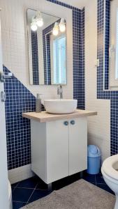 Apartments with parking space Vir - 22958