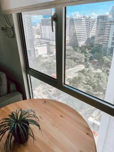 One Bedroom with Pool at Avida Tower 1 Ayala IT Park