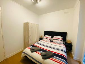 Appartements Appartement Confortable - Trignac Centre Ville : photos des chambres