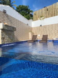 Geribá - piscina de vidro com hidromassagem - 12 pessoas