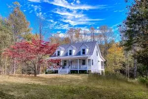 Creekside Farmhouse - Zirconia