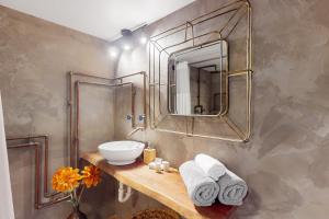 Walking On Sunshine - Studio