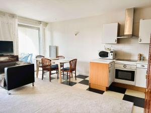 Bénodet: appartement 3* à 50m de la plage avec terrasse et ascenseur - FR-1-481-157
