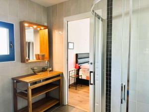Maisons de vacances Maison La Foret-Fouesnant, 7 pieces, 10 personnes - FR-1-481-158 : photos des chambres