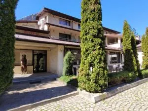 Хотел “Райски кът” - Gurkovo