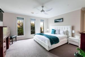 Oakdean Resort- Pool, Spa, Beach, Sleep 10