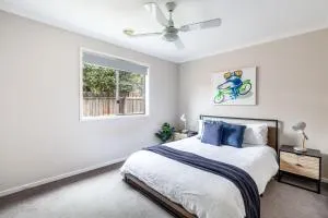 Oakdean Resort- Pool, Spa, Beach, Sleep 10 - Mannerim