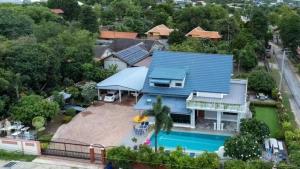 高尔夫泳池花园6卧高端别墅