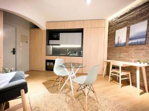 HOM I Depto Studio 2PAX AlA en Barrio Lastarria