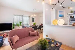 敷地内でBBQができてビーチまで車で5分の好立地　最高の沖縄滞在をN. HOUSEでどうぞ - Jima