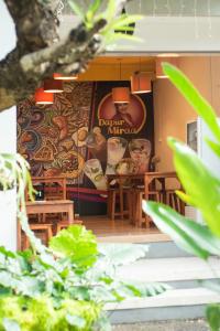 Miraa Guest House & Resto
