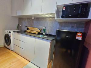 SerenityStay•Seaview•OwnBathtub.ImperioResidence
