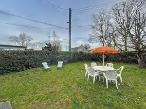 Maisons de vacances Maison de vacances avec jardin clos a 150m de la plage, ideale pour familles - FR-1-361-389 : photos des chambres