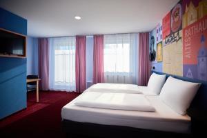 Basic Double Room room in McDreams Hotel Leipzig