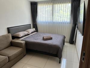 Laguna Beach 2 Resort Condominium