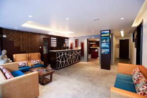 The Hoften Blue Magnets, Dalhousie