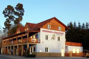 Penzion Terasa při Rybářském a cyklistickém centru - Chlum u Třeboně