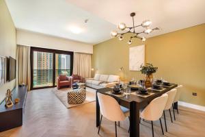 Daniels Luxe 3BR Downtown with Skyline View - 4hvězdičkové hotely ve městě Dubaj