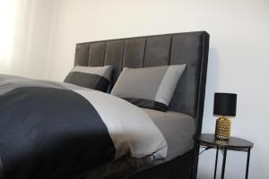 Apartment M