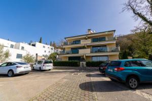 Luxury Apartment Strana