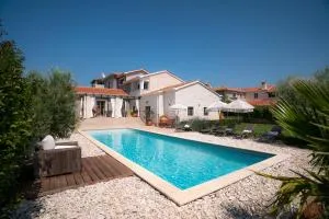 Moonlight Villa 2 - Štuti