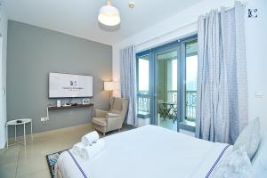 Luxury Escapes - Modern Studio Apt with Balcony near Dubai Mall - 29 Blvd