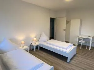 Colleen Homes Monteurwohnung Barntrup Blumenstr 1b - 埃克斯特塔尔