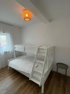 Trzy Sosny i Kurka 2 - Cisownica