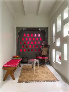 Smiling Sparrows 1 and 2 Bedroom Villas