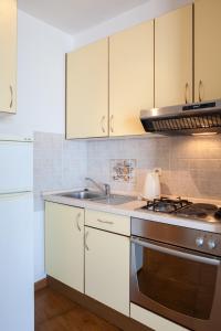 Apartments Waterfront Ivan