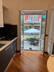 Quarto Mare con giardino