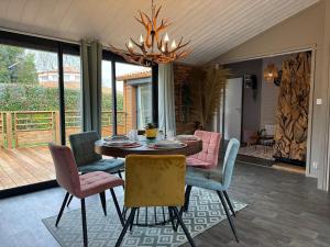 Maisons de vacances Chalet des diables au thym : photos des chambres