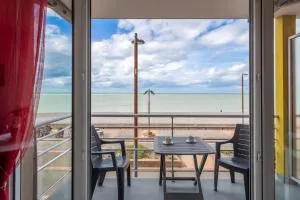 Face à la Mer - Appt vue mer - 梅尔·莱斯·拜恩斯