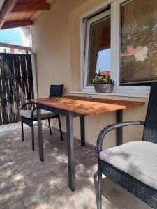 Apartment Maro 