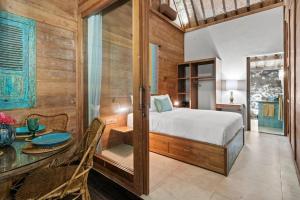 New Green Villa Style 2 bedroom Private Pool