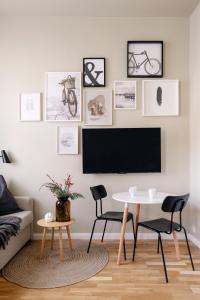 TurnKey I Karlín Square Apartments