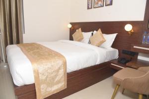HOTEL LAWANG SIGNAGE