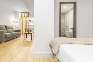 Apartamentos Itxaropena Zarautz by Egona