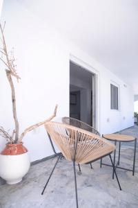 Onar Loutra, Kythnos