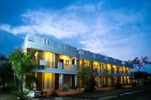 La Woods Village Resort - Pāchchal