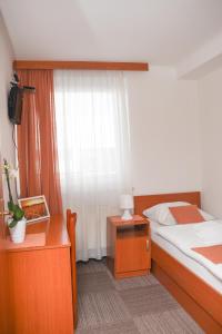 Restavracija in prenočišča ČARDA