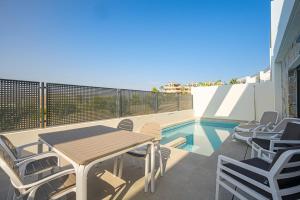 Barzinu - Isla del Fraile