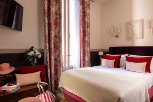 Hotels Hotel Des Marronniers : photos des chambres
