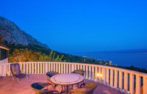 4 Bedroom Amazing Home In Jesenice