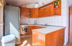 4 Bedroom Amazing Home In Jesenice