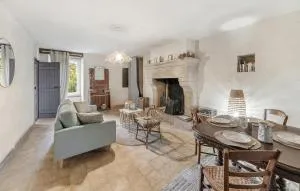 1 Bedroom Awesome Apartment In Tremblay - Sougéal